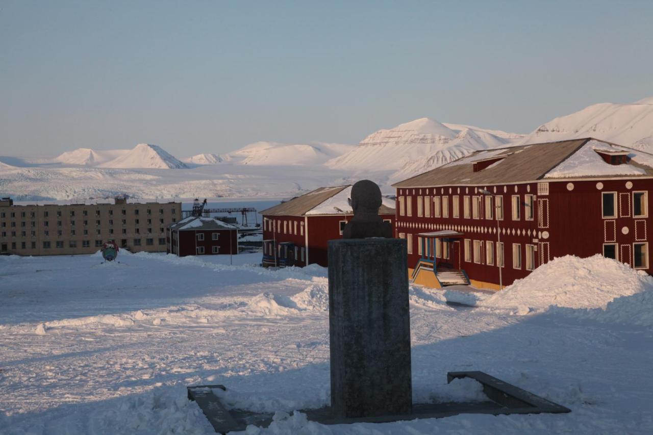 Hotel Pyramiden מראה חיצוני תמונה