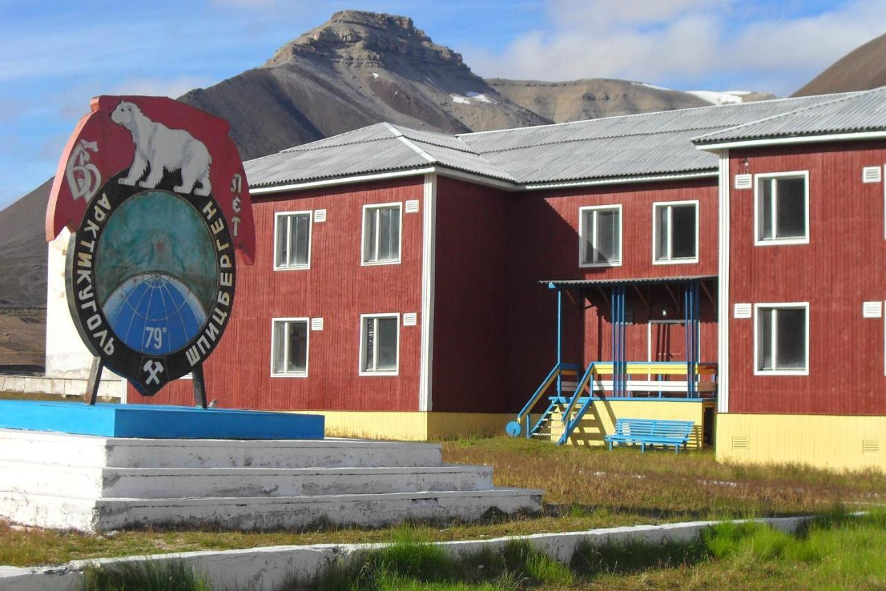 Hotel Pyramiden מראה חיצוני תמונה