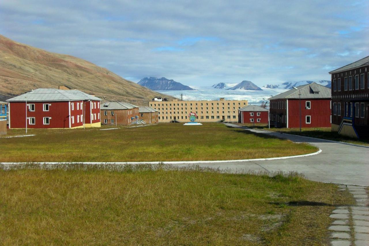 Hotel Pyramiden מראה חיצוני תמונה