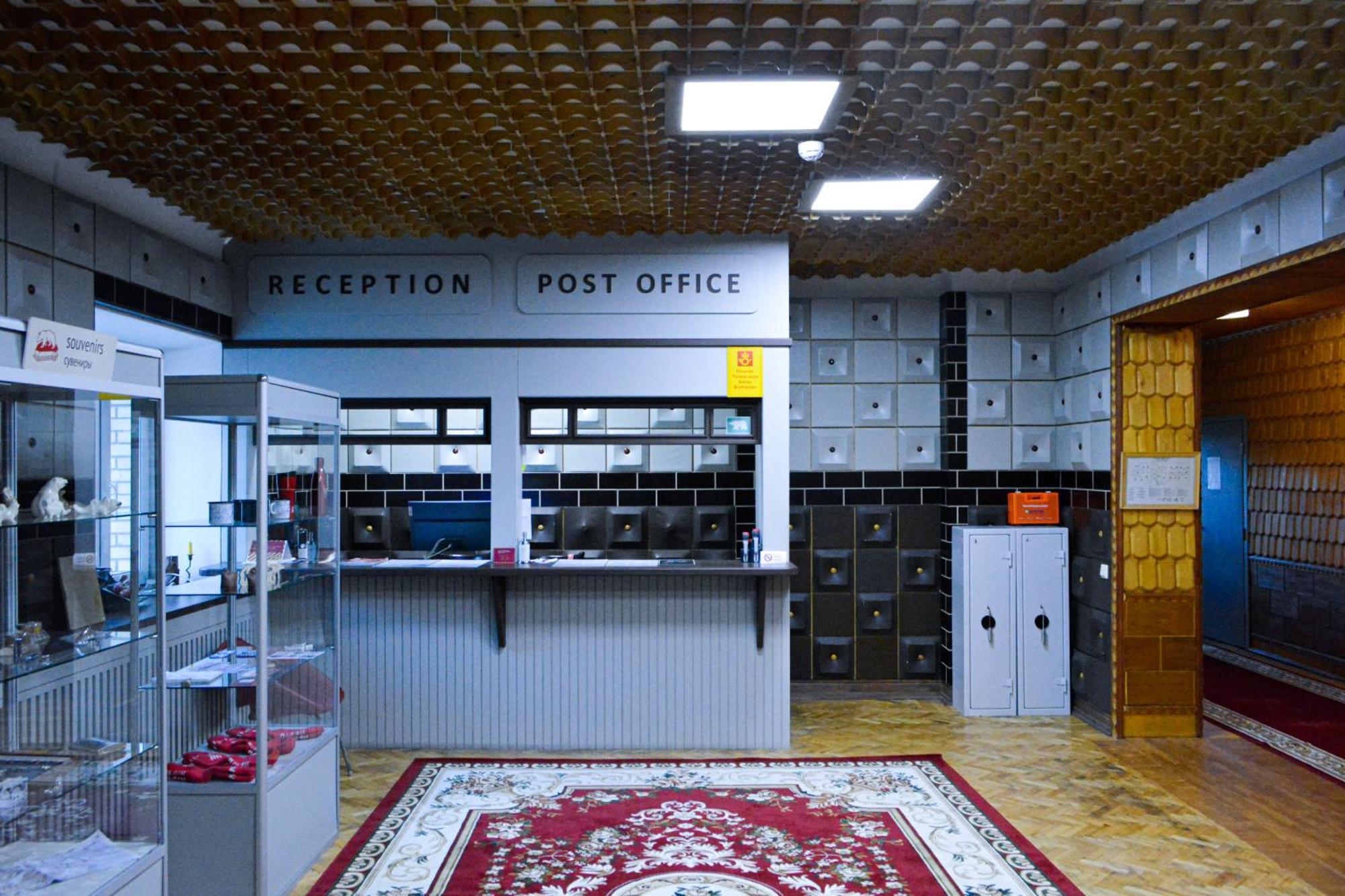 Hotel Pyramiden מראה חיצוני תמונה
